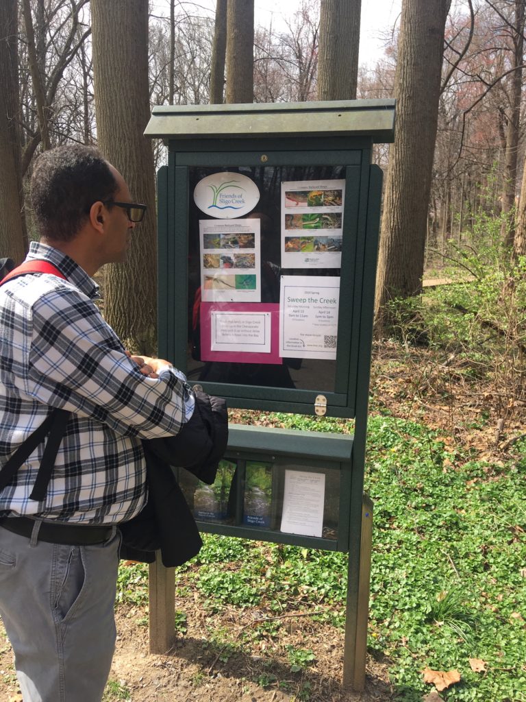 Mar2019 SW tour FOSC kiosk reduced Person at a Sligo kiosk